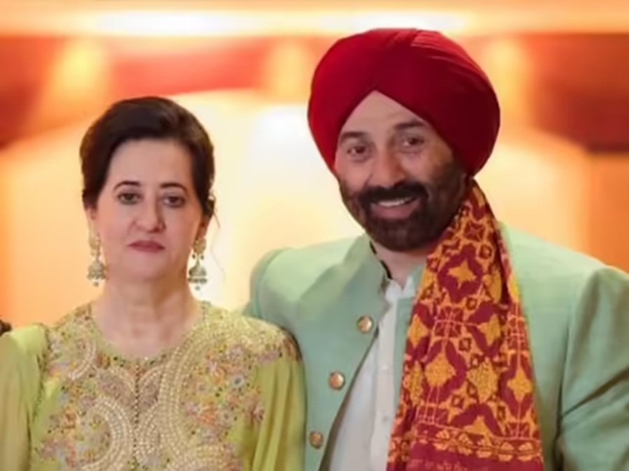 sunny deol wife